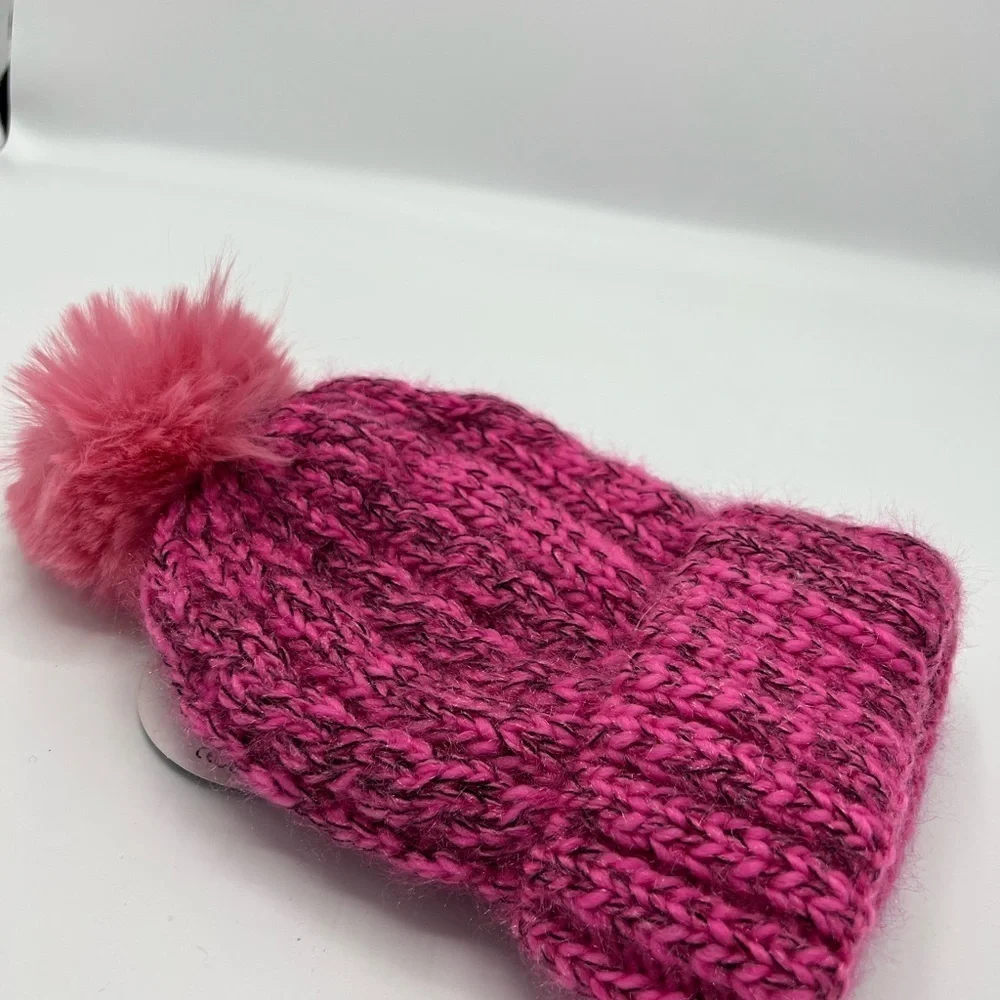 Girls Pink Winter hat with pom pom and lining
